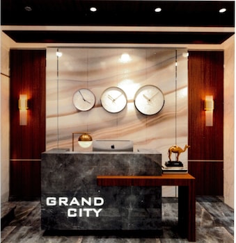 grand city hotel