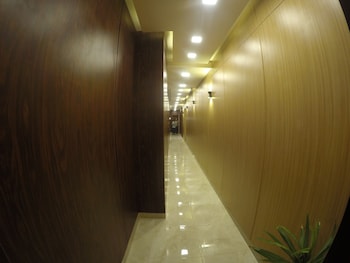 grand city hotel