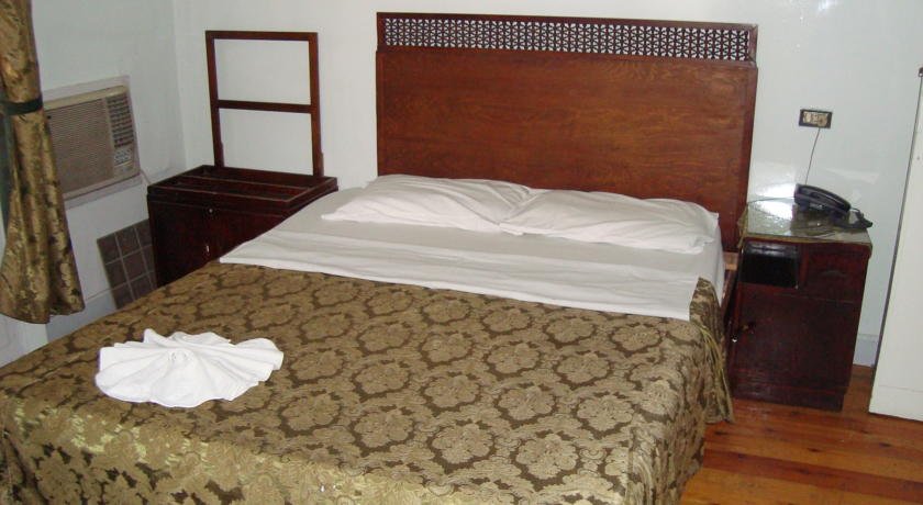 grand city hotel