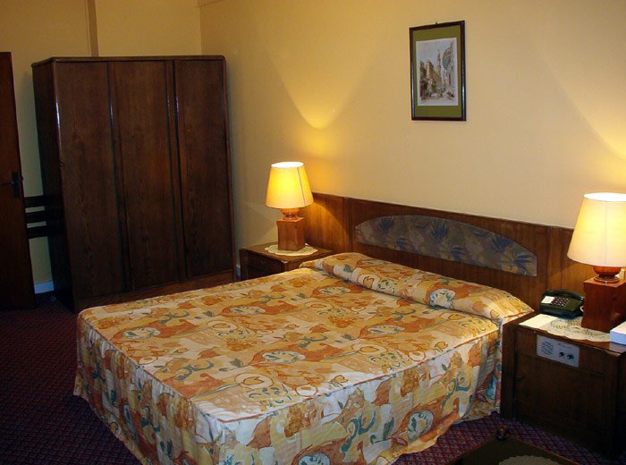 grand city hotel