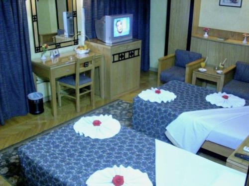 grand city hotel
