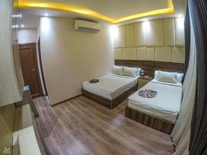 grand city hotel