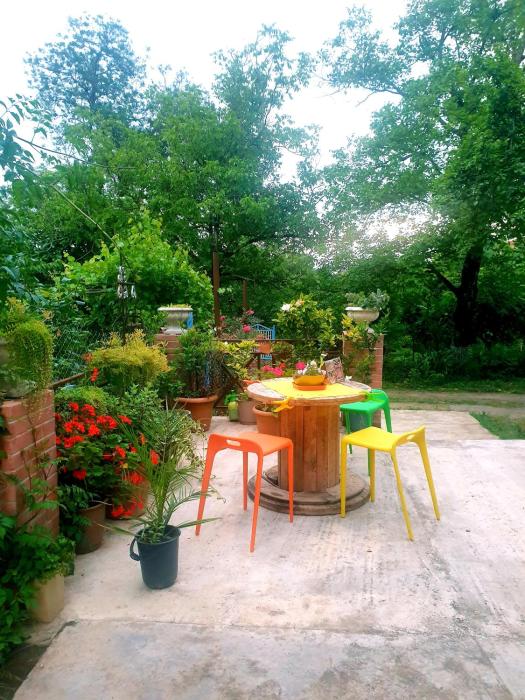 four seasons in kutaisi