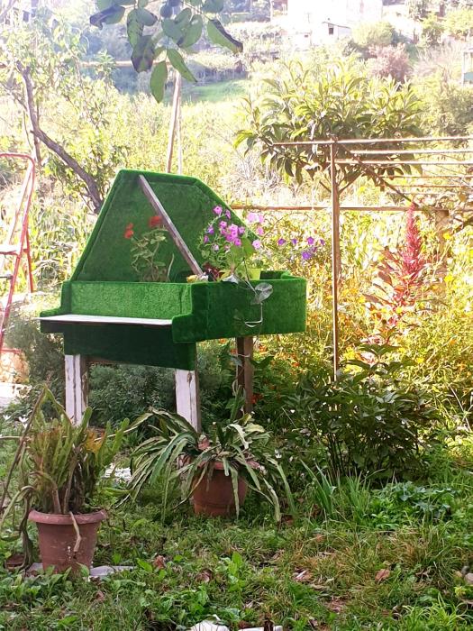 four seasons in kutaisi