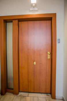 athens raise acropolis project