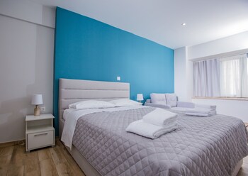 athens raise acropolis project