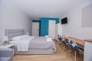 athens raise acropolis project