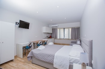 athens raise acropolis project