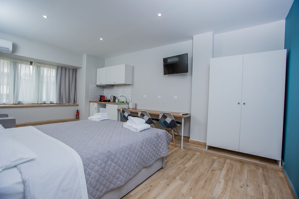 athens raise acropolis project