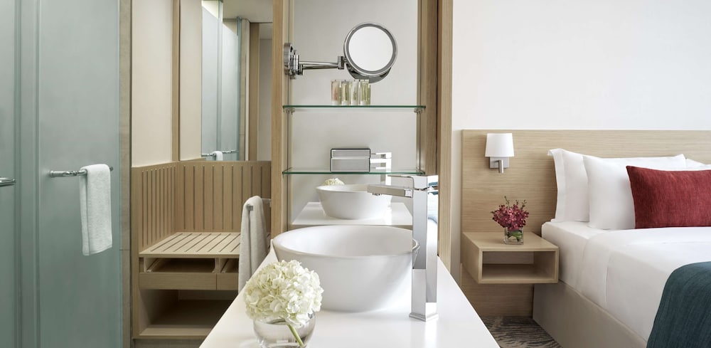 avani ibn battuta dubai hotel