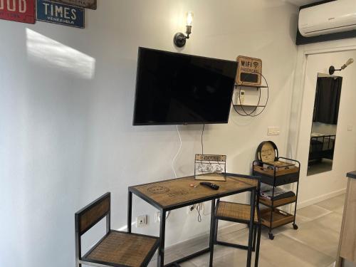 maspalomas lago canary sunset