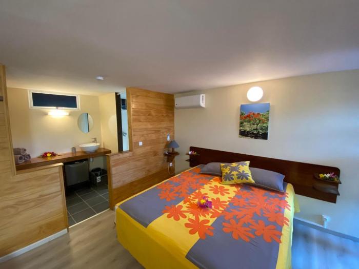 bora bora holidays lodge and villa