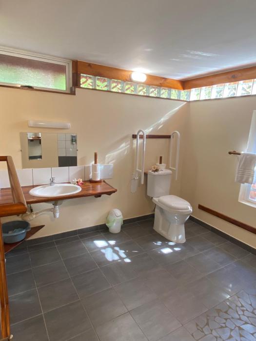 bora bora holidays lodge and villa