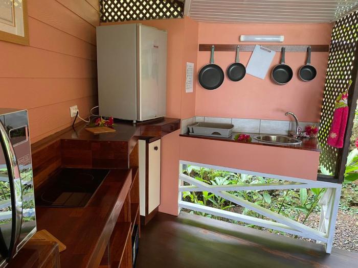 bora bora holidays lodge and villa