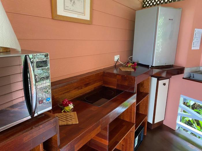 bora bora holidays lodge and villa