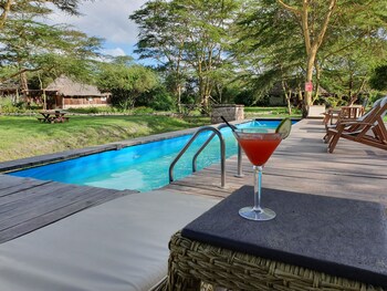 Swara Acacia Lodge,Kitengela>>Athi River,3.5 star