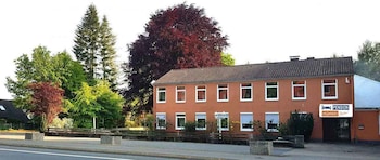 pension highway 3 sennestadt bielefeld