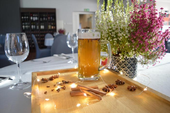 tailor hotel sport and conference