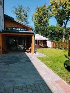 tailor hotel sport and conference