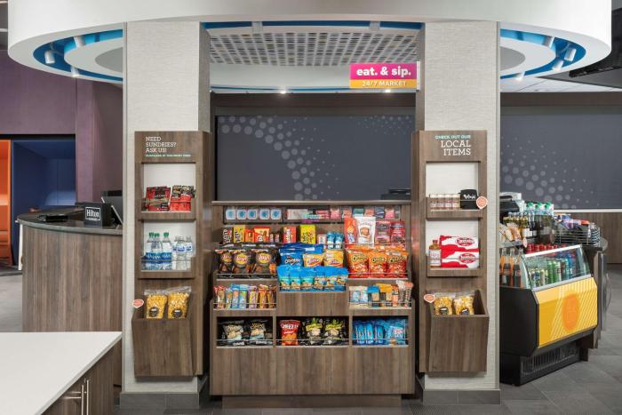 tru by hilton charlotte airport lake pointe