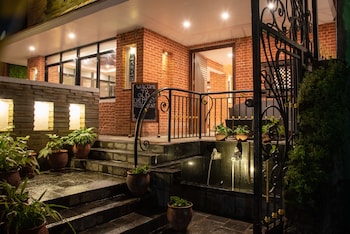 sunshine boutique hotel