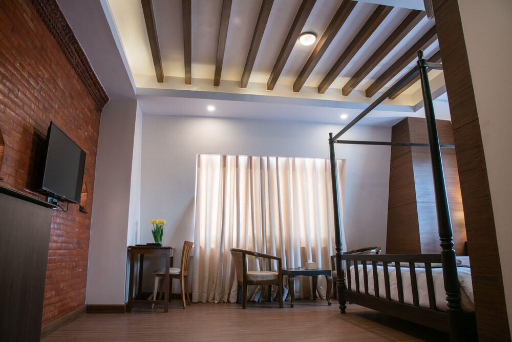 sunshine boutique hotel