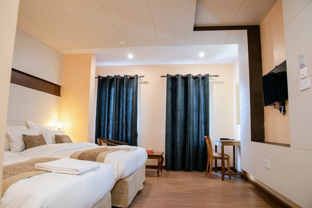 sunshine boutique hotel