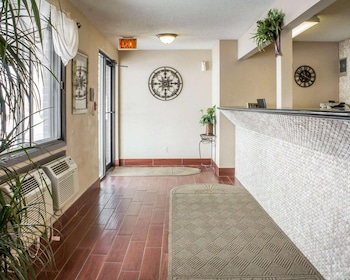 Econo Lodge Ames,Iowa>>Ames,2 star