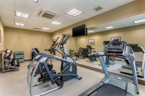 sleep inn and suites gallatin nashville metro