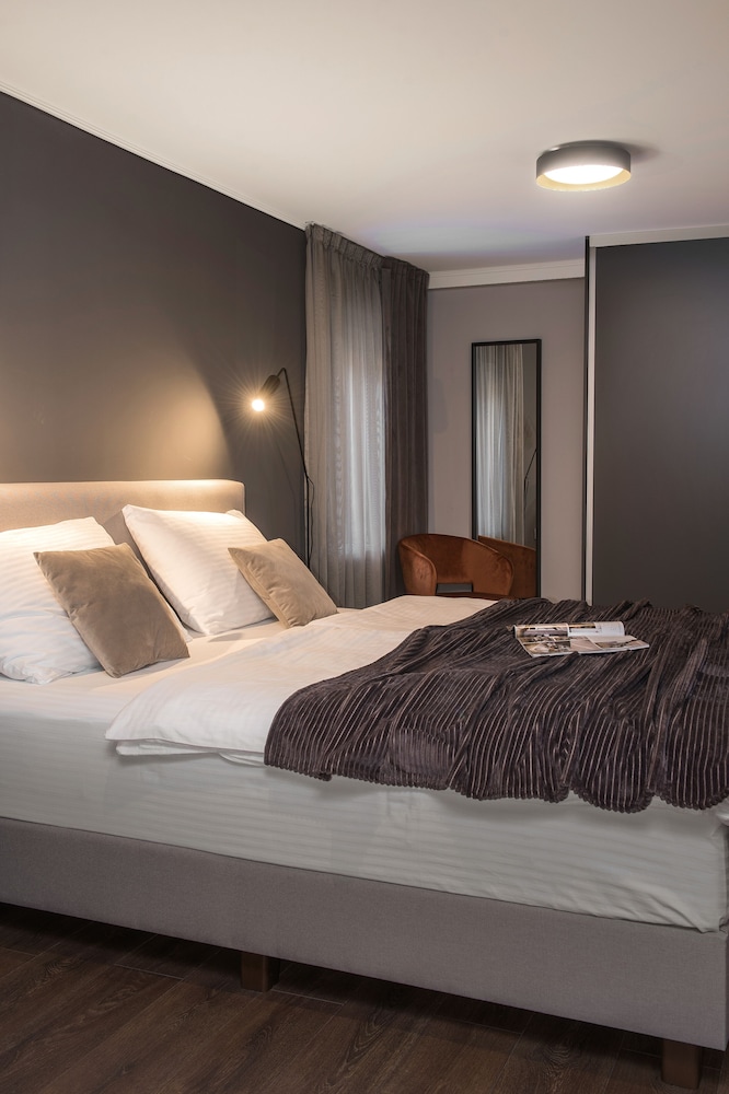 boutique rooms mirabilis