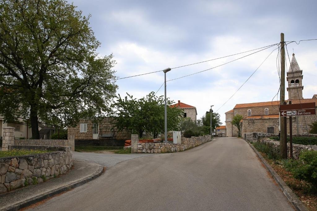 country house bakicevo