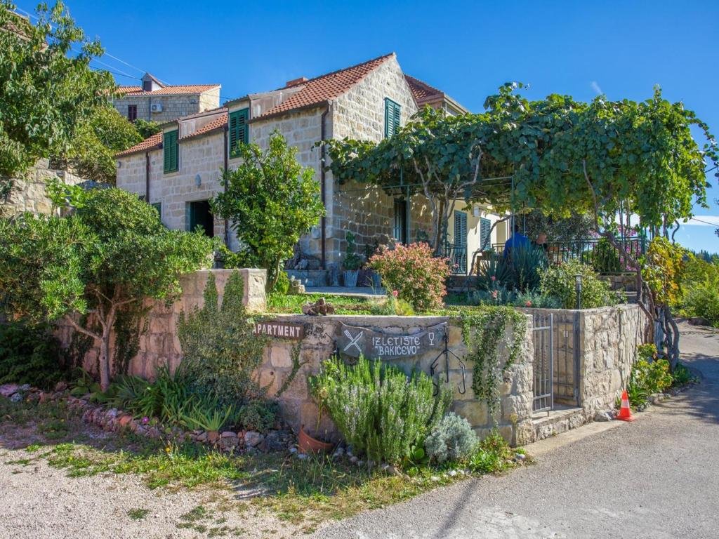 country house bakicevo