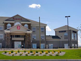 Ramada By Wyndham Pincher Creek,Waterton Park>>Pincher Creek,3 star
