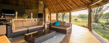 Lookout Safari Lodge,101 Klipdrift Dinokeng Game Reserve Tshwane Metro Gauteng Hammanskraal 0407,0 star