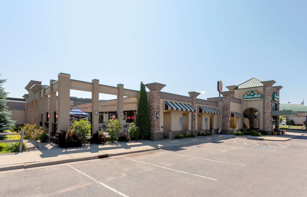 best western fairmont