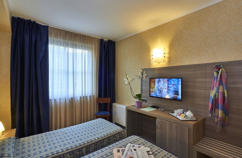 Hotel Alberi,Gravedona>>Como,3 star