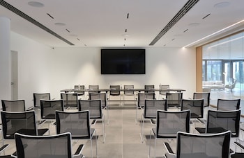 grand hotel victoria concept and spa by r collection hotels