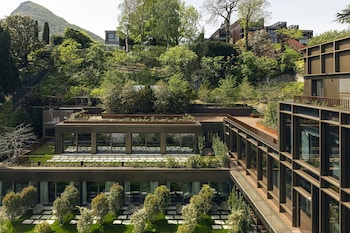 Hotel Promessi Sposi,Lake Como>>Barzano,4 star