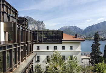 Hotel Promessi Sposi,Lake Como>>Barzano,4 star