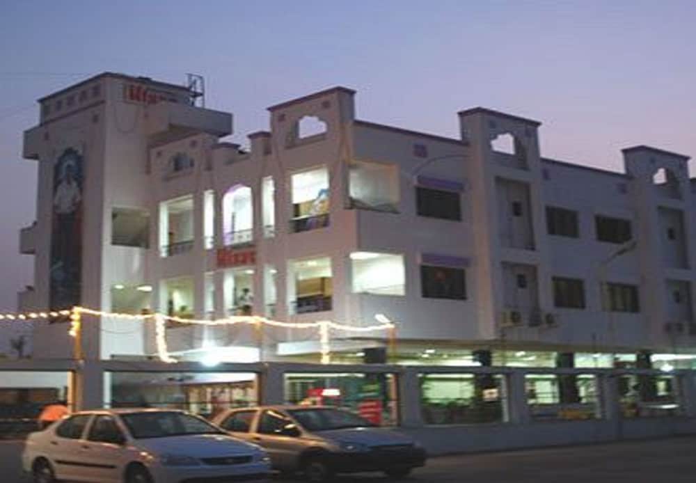 hotel utsav
