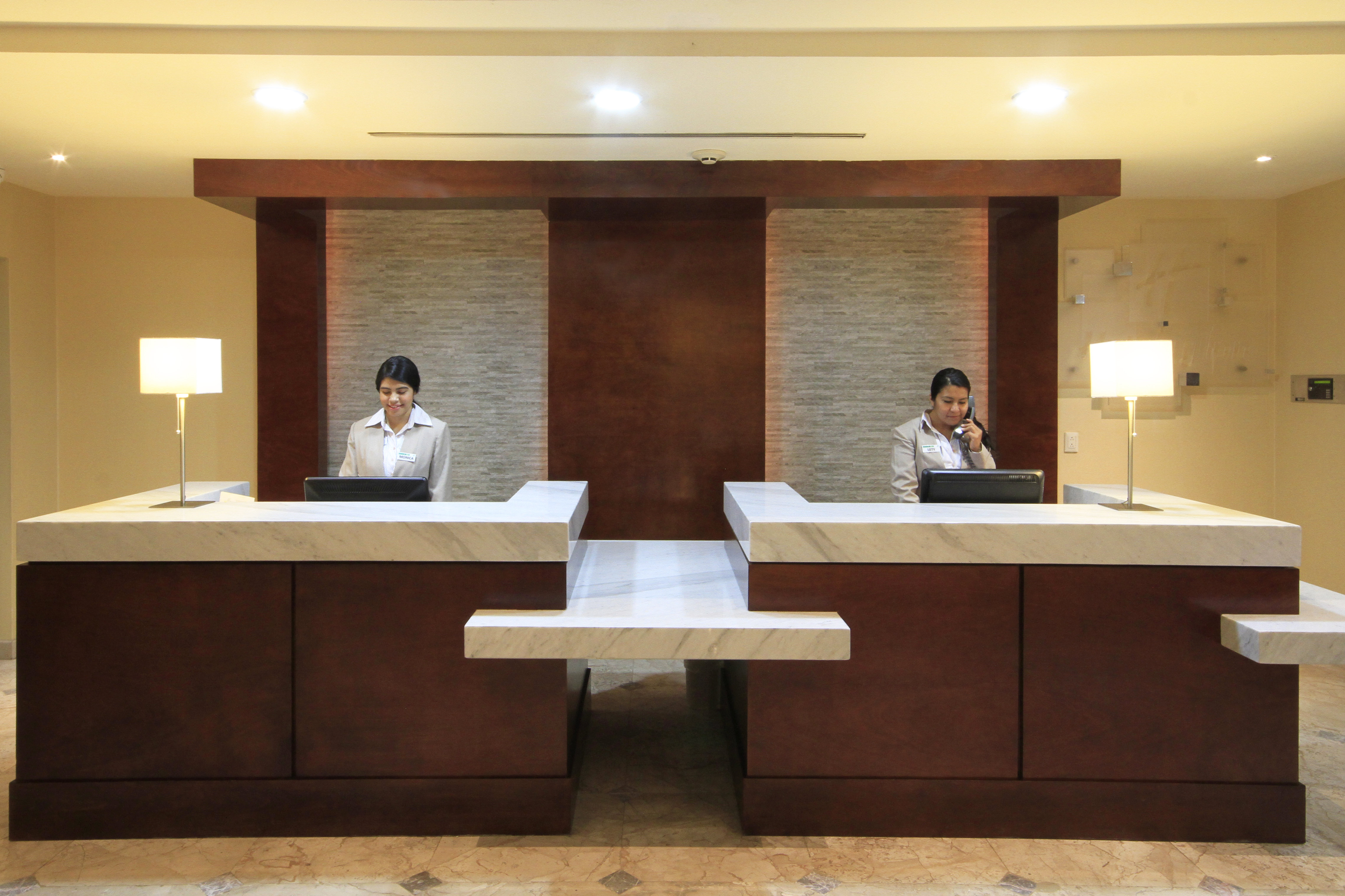 holiday inn monclova by ihg