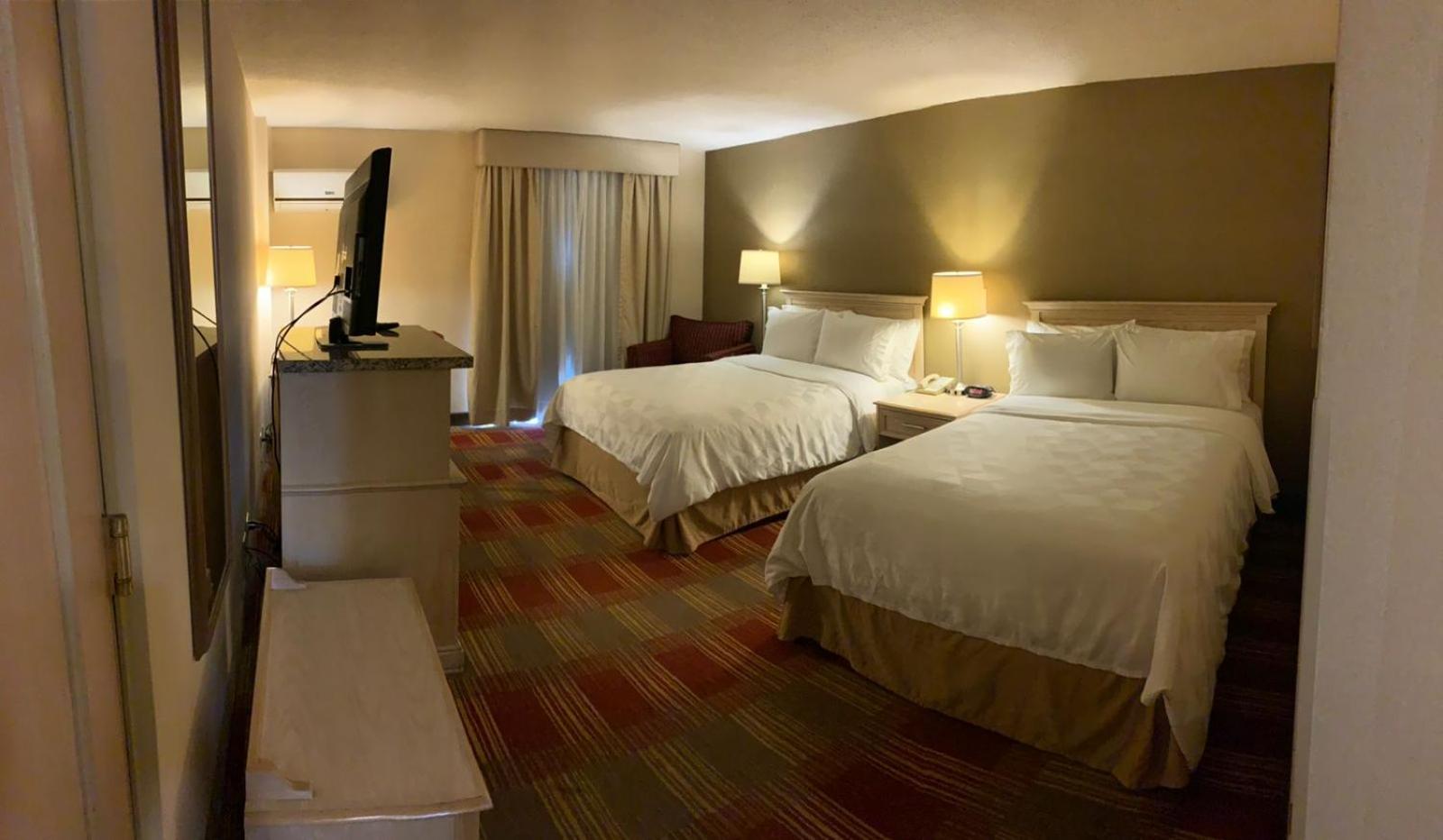 holiday inn monclova by ihg