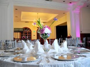 holiday inn monclova by ihg