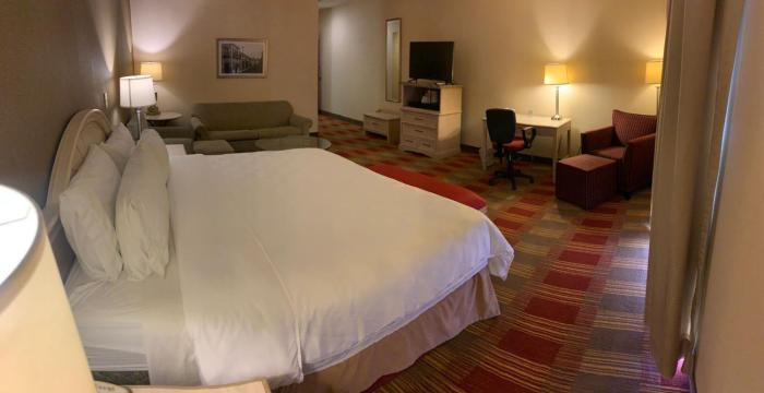 holiday inn monclova by ihg