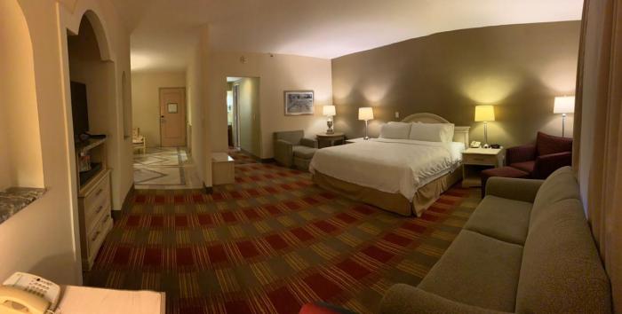 holiday inn monclova by ihg