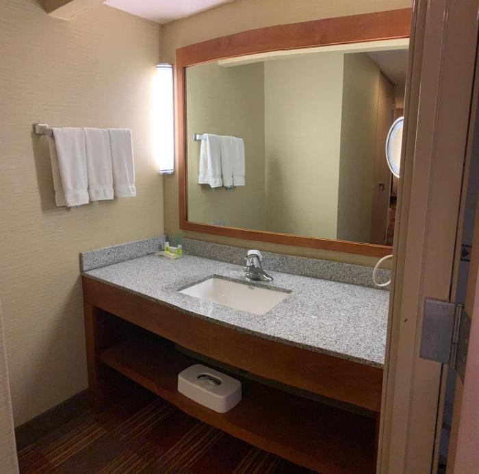 holiday inn monclova by ihg