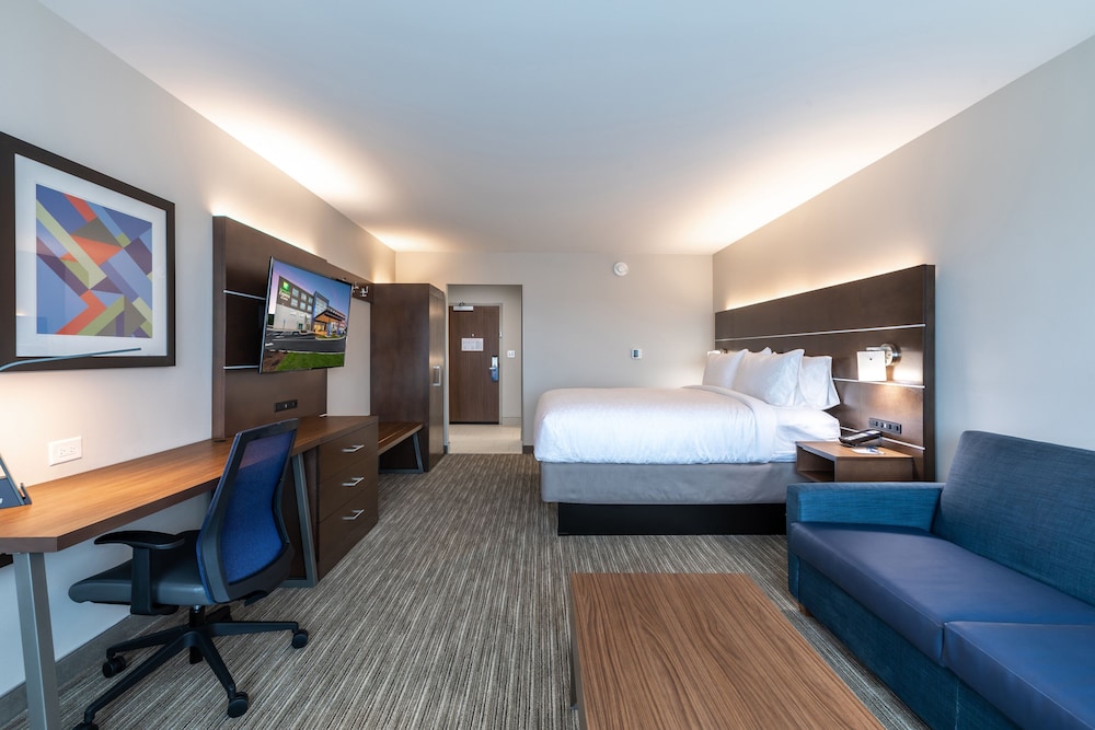 holiday inn express and suites greenville taylors