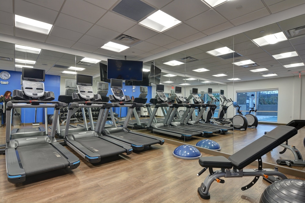 holiday inn express and suites greenville taylors