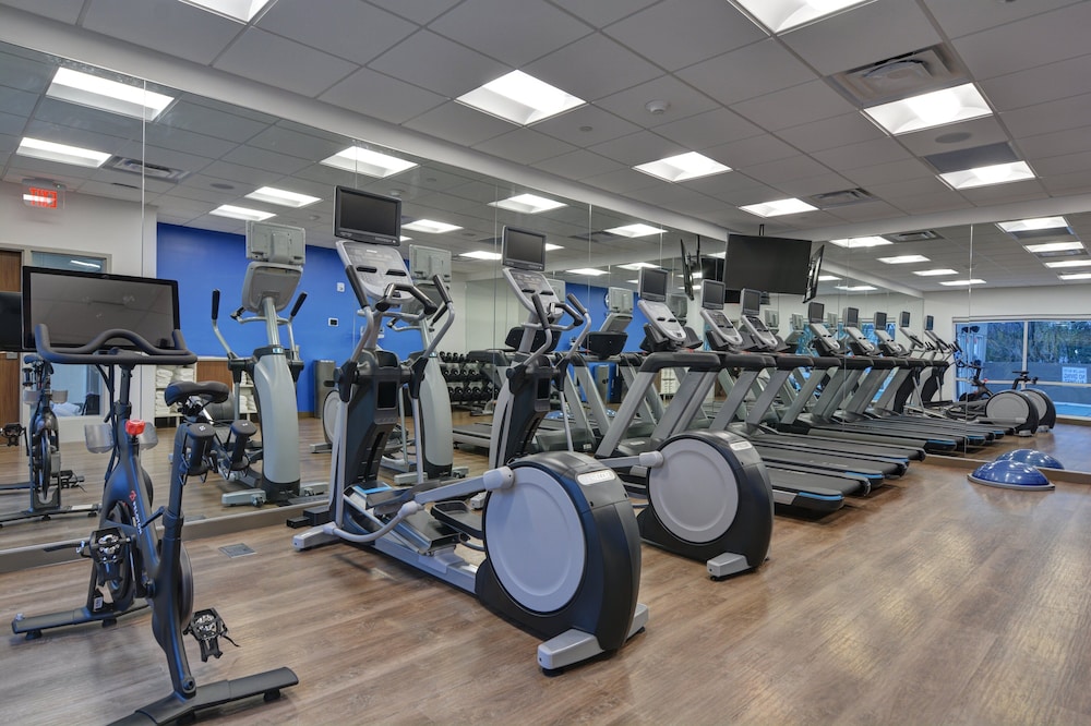 holiday inn express and suites greenville taylors