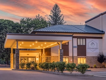 the cranberry ascend hotel collection